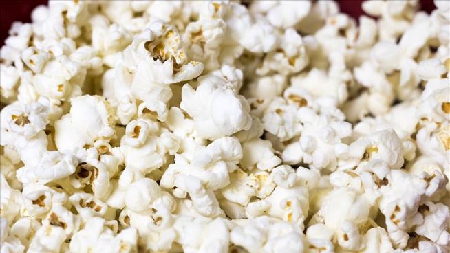 There Is No Middle Ground in the Popcorn Salad Debate