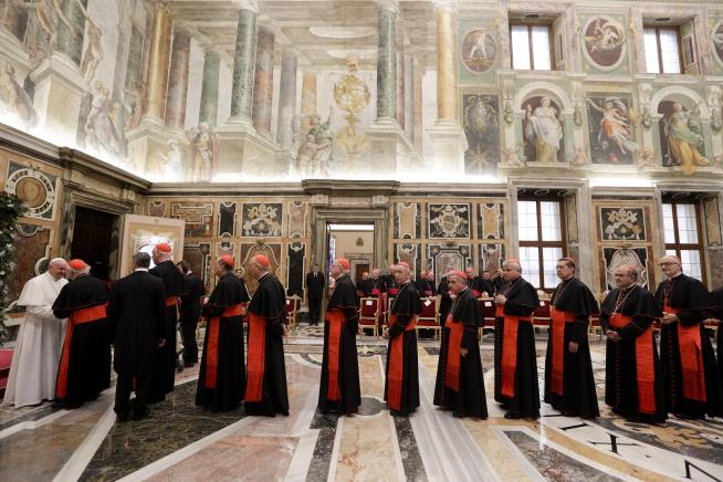 In Anti-Corruption Move, Pope Limits Vatican Gifts