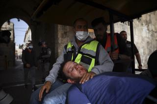 200 Palestinians Hurt in Latest Clash at 'Emotional Ground Zero'