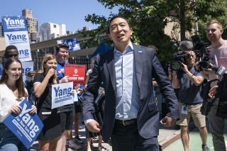 In NYC Race, 2 Rivals Campaign Together