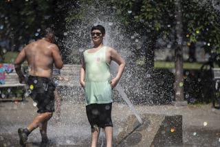Behind Talk of Heat Wave Is Talk of a 'Heat Dome'