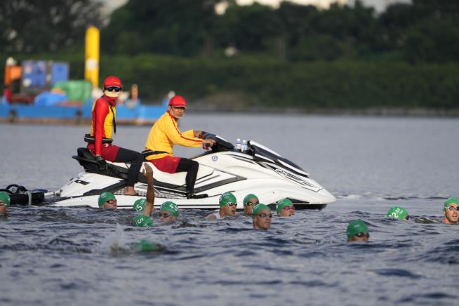 False Start in Olympic Triathlon After Boat Gets in Way