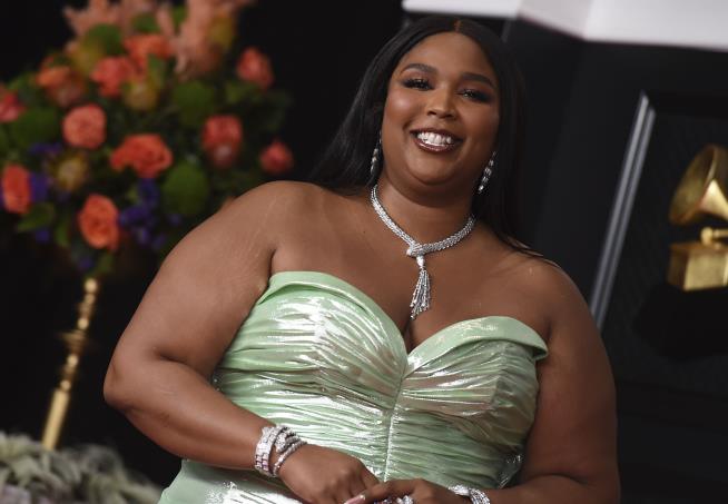Lizzo Said She Was Pregnant With Star's Baby. He Responds