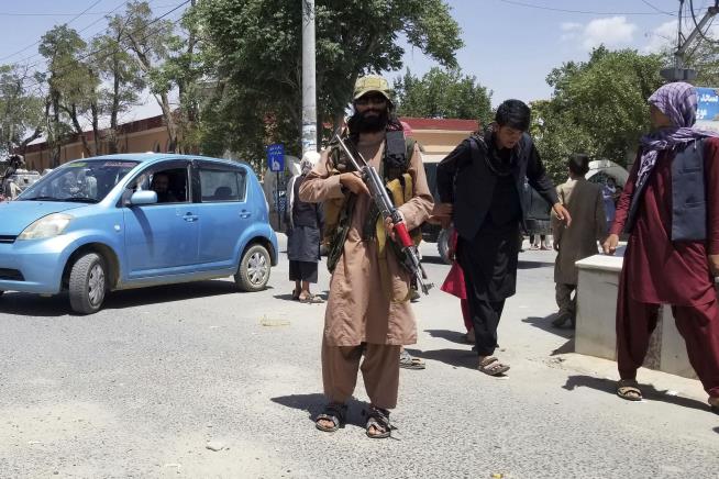 Seizure of 10th Capital Brings Taliban Closer to Kabul