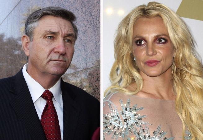 Britney Spears' Father Tells Court He'll Step Aside