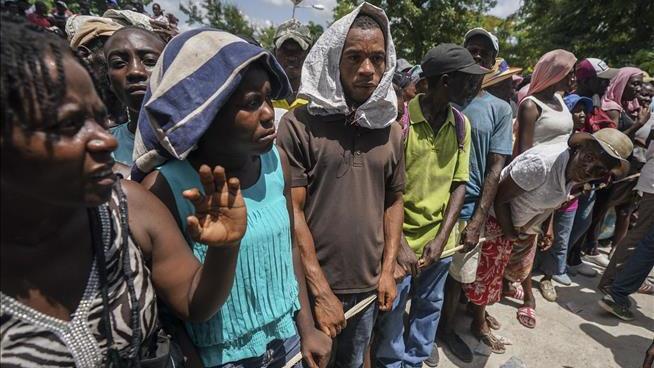 As Haiti Reels, Gangs Kidnap Two Doctors