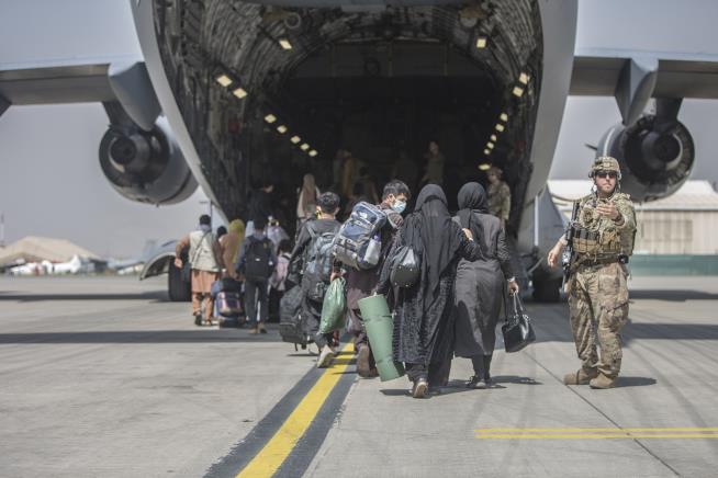 US Forces Rescue Citizens Beyond Kabul Airport