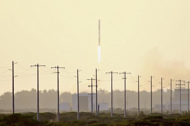 Firefly Loses Unmanned Rocket