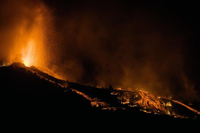 Lava From Volcano 'Will Destroy Everything It Encounters'