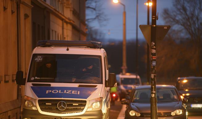 German Anti-Vaxxers Accused of Assassination Plot