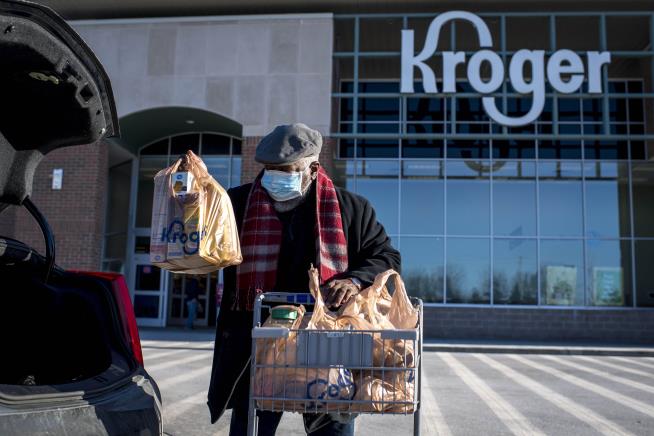 Kroger Cuts a Key Benefit for Unvaccinated Workers
