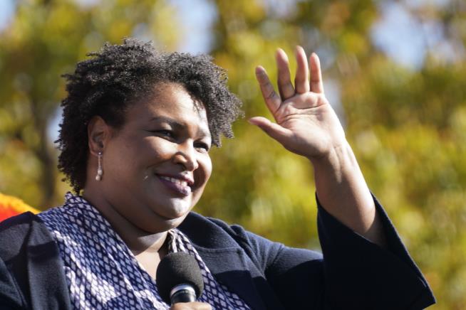 Stacey Abrams Sorry About Maskless Photo