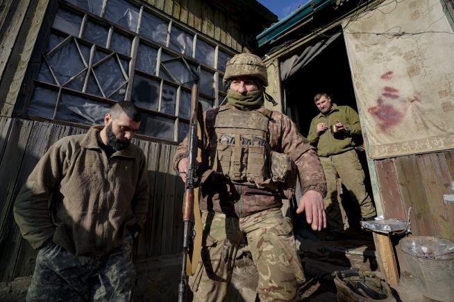 Rebels Ask Russia for Military Assistance in Eastern Ukraine