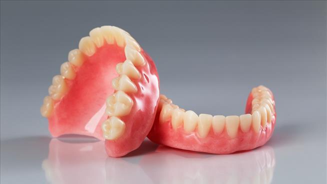 Viral Story of False Teeth Is Riddled with Cavities