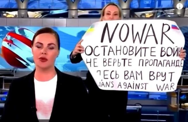 TV Protester Has a Way Out of Russia. She's Not Leaving