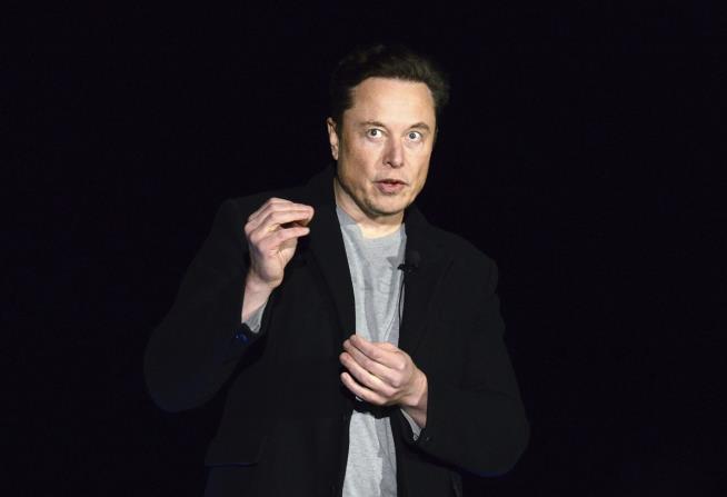 Elon Musk: I Might Create a Social Media Platform