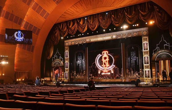 Tony Awards Reminds Guests of 'No Violence' Policy
