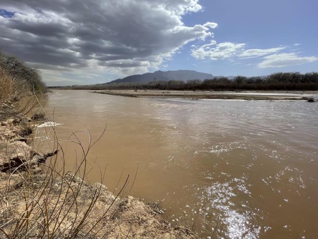 National Guard Soldier Trying to Rescue Migrant Likely Drowned in Rio Grande