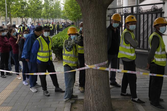 Beijing Begins Mass Testing Amid Fears of Lockdown