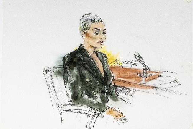 Jury Sides With Kardashians on Lawsuit
