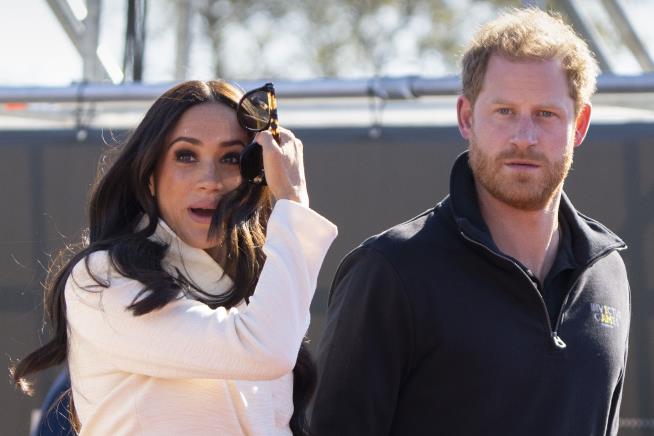 Harry, Meghan Won't Be on Queen's Balcony for Celebration