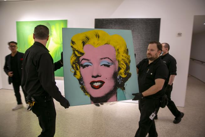 Warhol's Iconic 'Marilyn' Shatters Auction Records