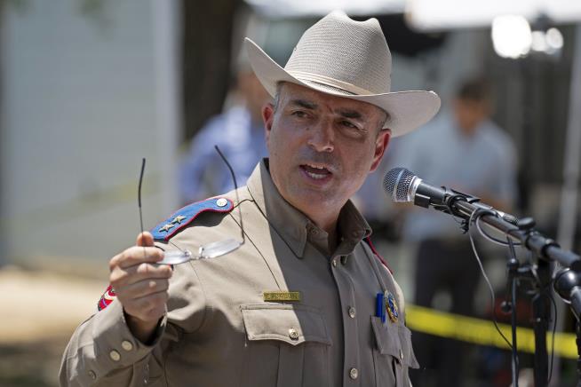 Texas: No Officer Tried to Keep Gunman Out
