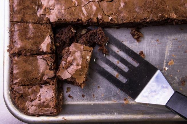7 Hospitalized After Co-Worker Brings Brownies