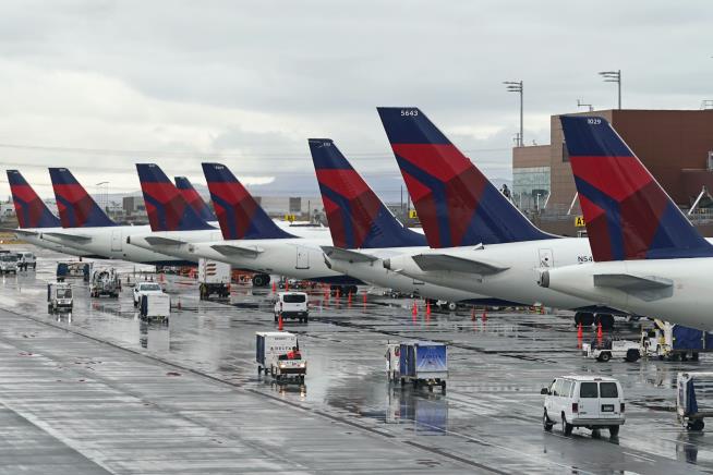 Delta Offers to Buy Seats Back on Overbooked Flight for $10K