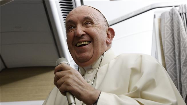 Pope: I Need to Slow Down or Think About Retiring