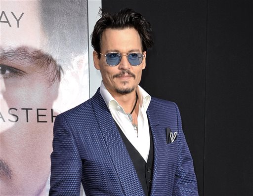 Report: Depp Signs New Deal With Dior
