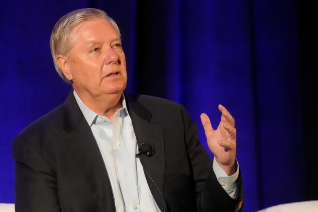 Lindsey Graham Predicts 'Riots' if Trump Is Prosecuted