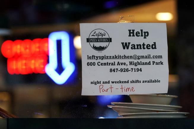 US Jobs Streak Now at 20 Months and Counting