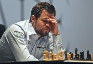 Chess Champ Magnus Carlsen Accuses His Rival of Cheating