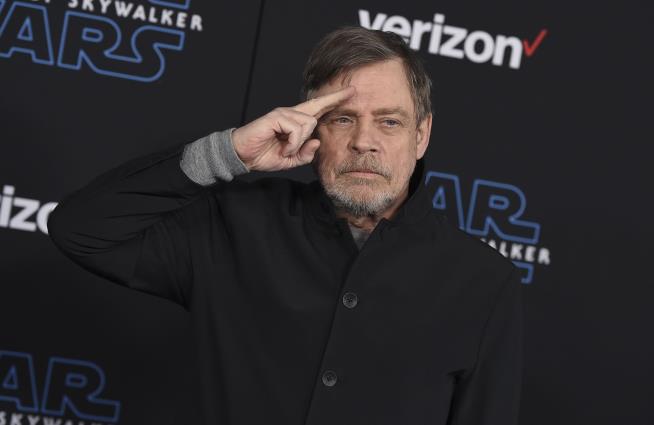 Mark Hamill Says He's Helped Send 500 Drones to Ukraine
