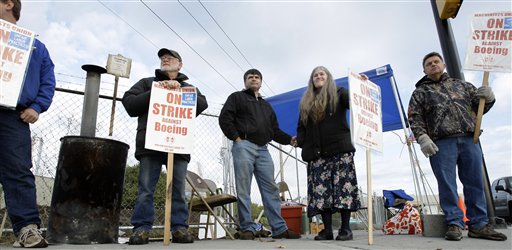 Boeing Strike Drags on After Talks With Union Collapse