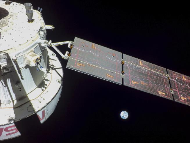 NASA's Orion Capsule Breaks Record Set in 1970