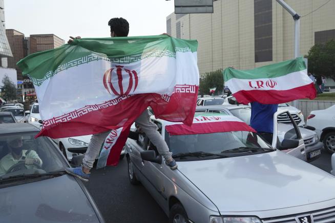 US Soccer's Display of Support for Protesters Angers Iran
