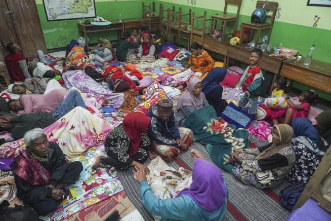Indonesian Villagers Flee Ash After Eruption