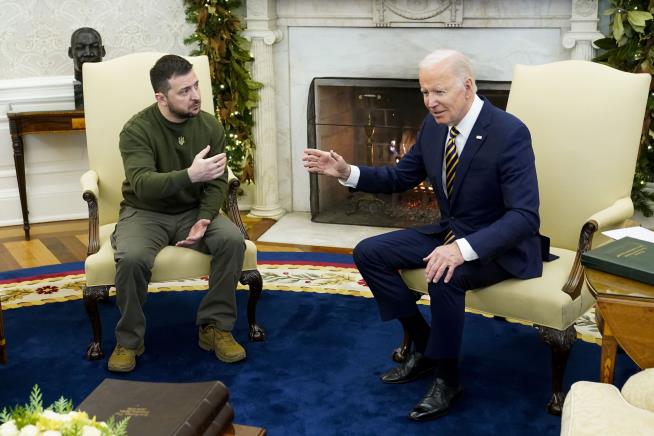 Zelensky Thanks 'Ordinary Americans' for Support