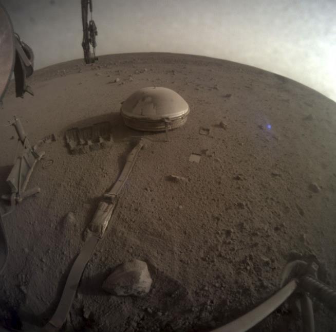 This Could Be the Last We Hear From Mars Lander