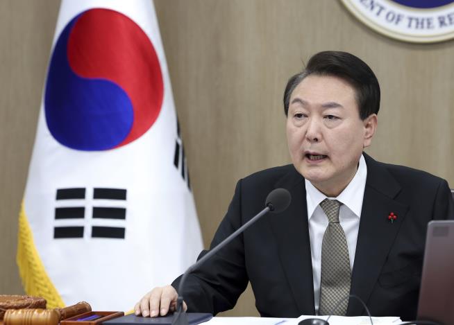 South Korea Promises Changes After Overflight by Drones