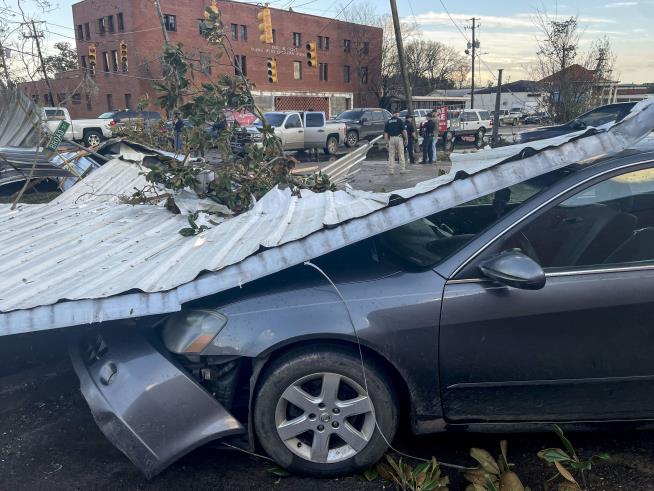 Alabama Reports Tornado Deaths
