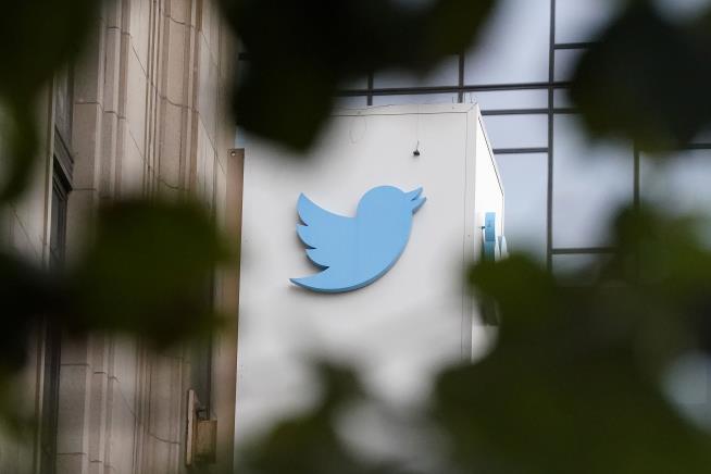 Loyal Twitter Exec Who Famously Slept in Office Is Out