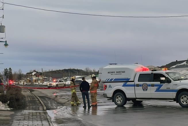 Truck Plows Into Group of Pedestrians in Quebec, Killing 2