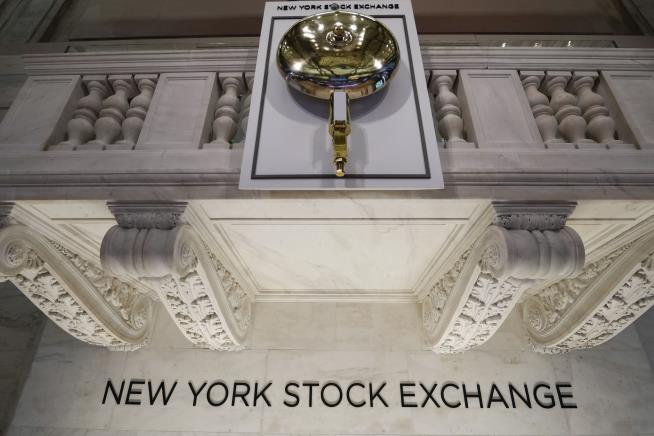 Stocks Rally as Bank Fears Subside