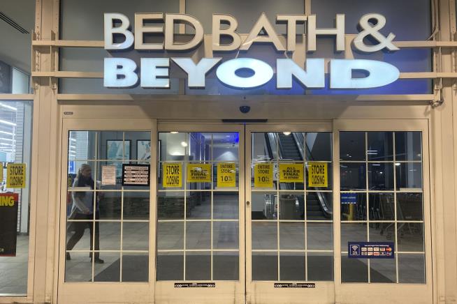 Bed Bath & Beyond Sees One Way to Avoid Bankruptcy