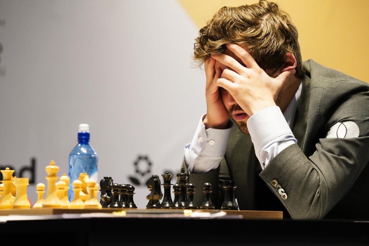 Magnus Carlsen Wins World Chess Championship - WSJ