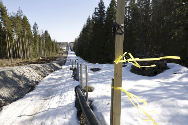 Finland Starts Work on Russian Border Fence