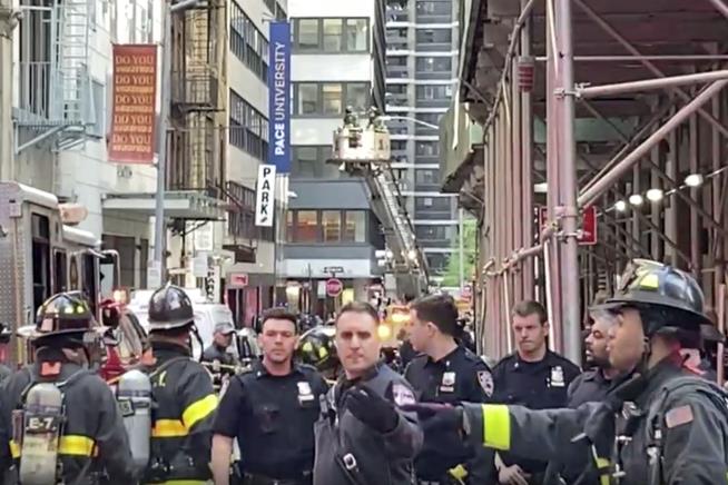 1 Killed, 5 Hurt in Collapse of NYC Parking Garage